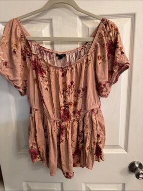 torrid Dusty‎ Rose Floral Peasant Tunic